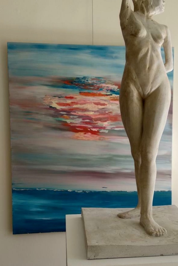 Odoo • A picture with a caption